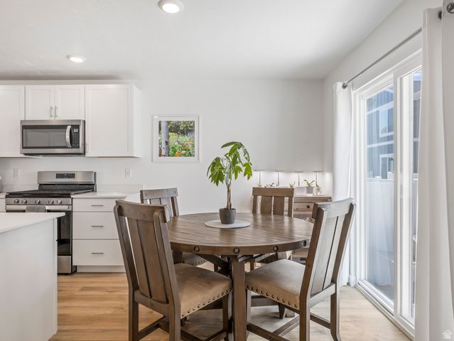 1786 E EAGLE VIEW LN, Eagle Mountain, UT 84005