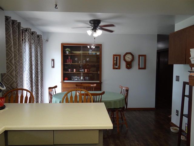 2514 Sherwood Drive, Janesville, WI 53545