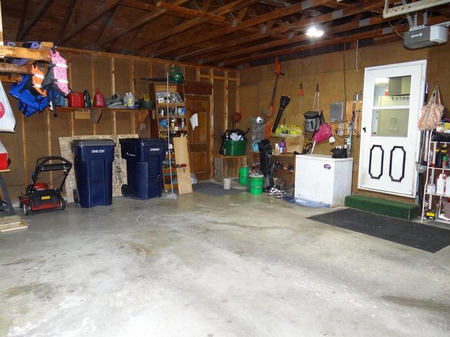 2514 Sherwood Drive, Janesville, WI 53545