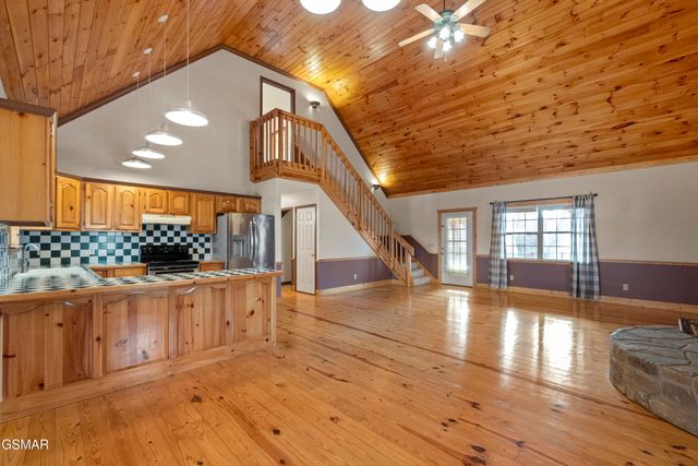 662 Lower Bogard Road, Newport, TN 37821
