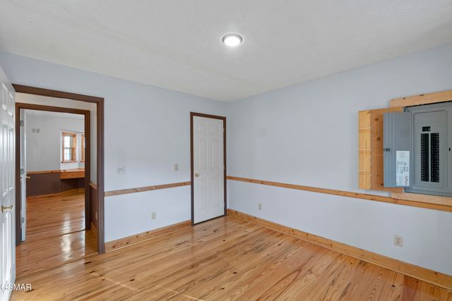 662 Lower Bogard Road, Newport, TN 37821