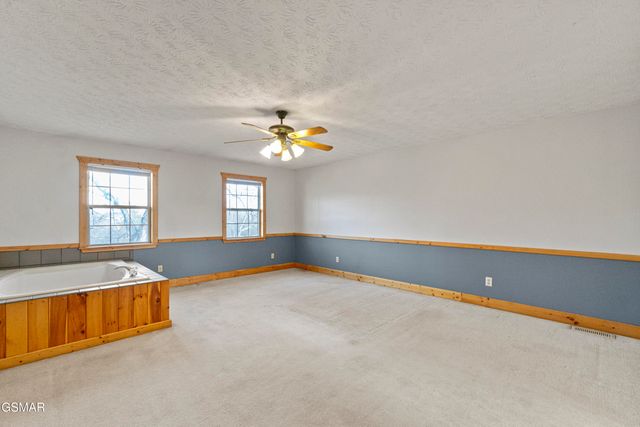 662 Lower Bogard Road, Newport, TN 37821