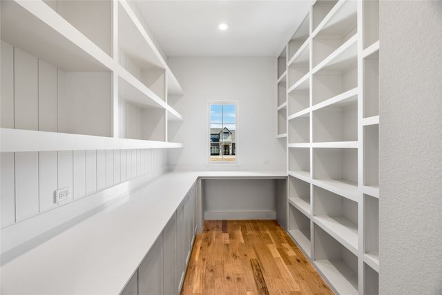 6271 Mcchesney Drive, Midlothian, TX 76065