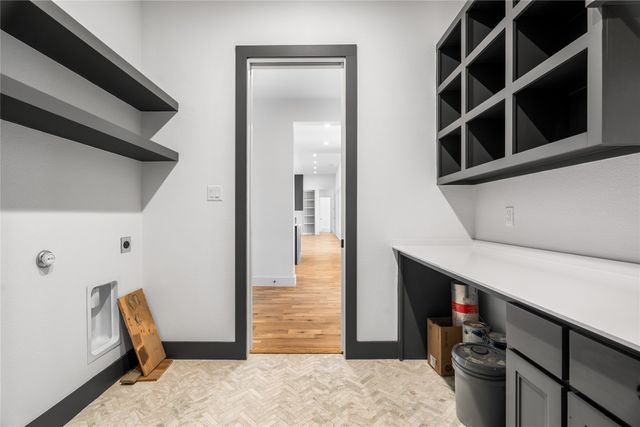 6271 Mcchesney Drive, Midlothian, TX 76065