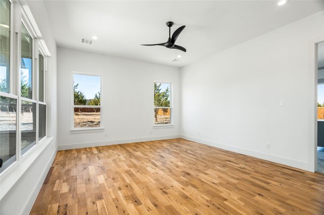 6271 Mcchesney Drive, Midlothian, TX 76065