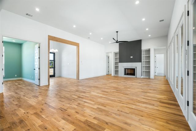 6271 Mcchesney Drive, Midlothian, TX 76065