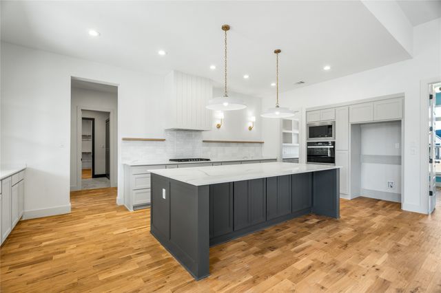 6271 Mcchesney Drive, Midlothian, TX 76065