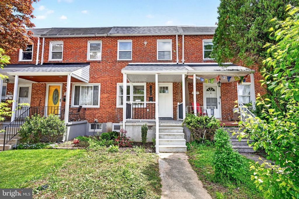 Image 1 of property listing at 1419 WELDON PL N, Baltimore, MD 21211