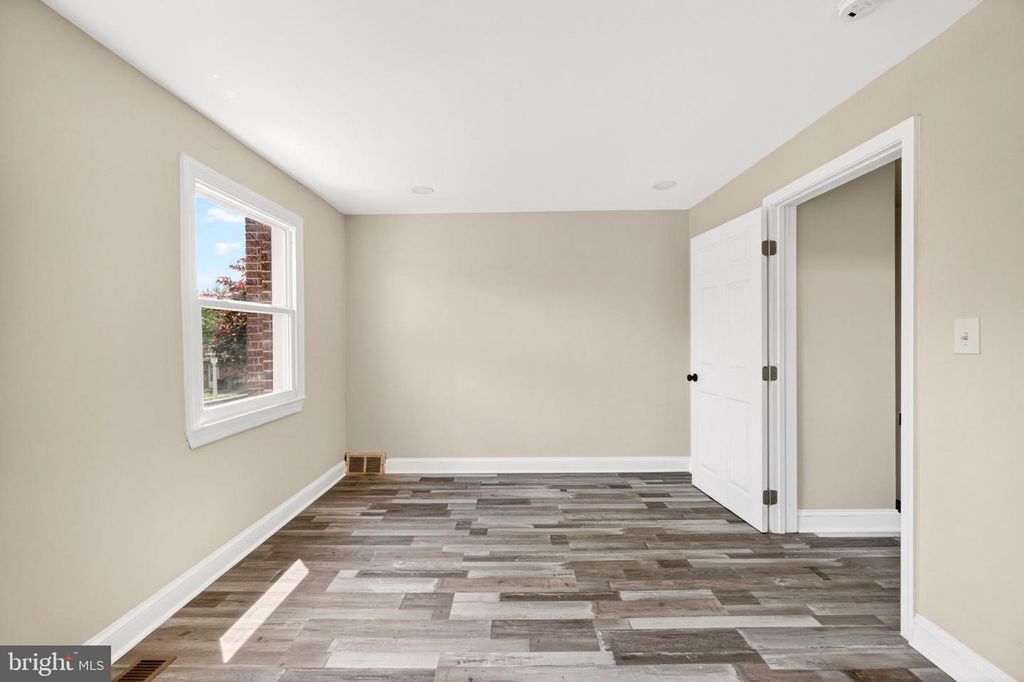 Image 20 of property listing at 1419 WELDON PL N, Baltimore, MD 21211