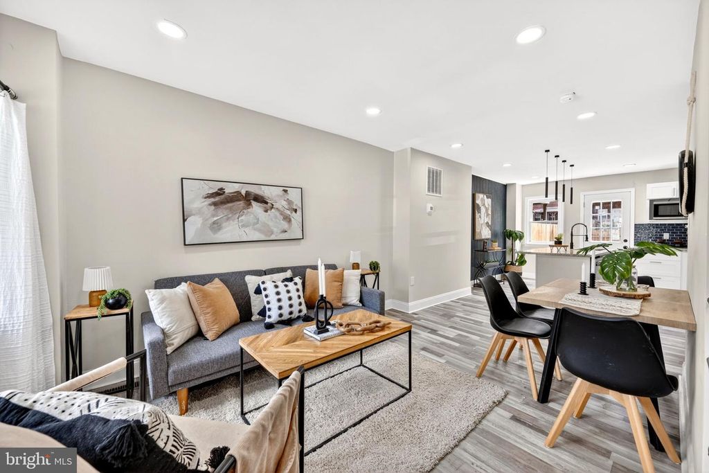 Image 6 of property listing at 1419 WELDON PL N, Baltimore, MD 21211