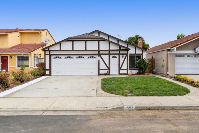 555 Lanfair Circle, San Jose, CA 95136