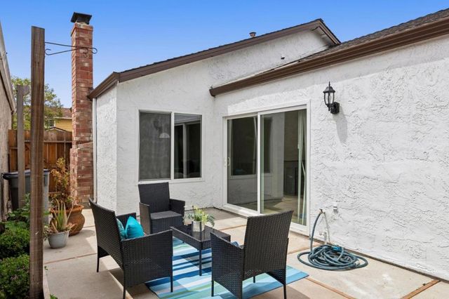 555 Lanfair Circle, San Jose, CA 95136