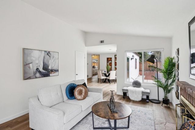 555 Lanfair Circle, San Jose, CA 95136