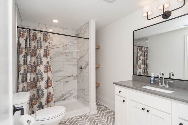 5121 NE Seneca Drive, Ankeny, IA 50021
