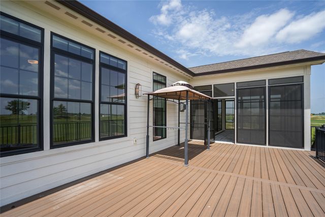 5121 NE Seneca Drive, Ankeny, IA 50021