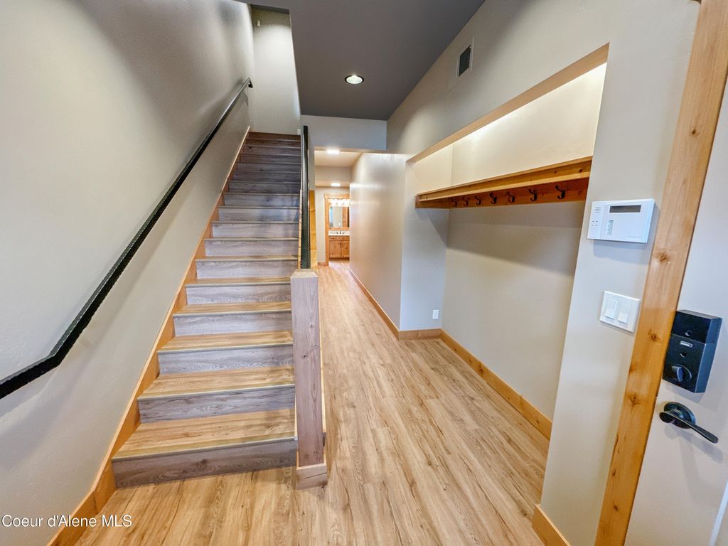 27 Fremont Lane (B14), Nordman, ID 83848 photo 4