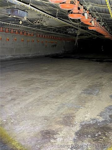 8960 Turkey Farm Road NW, New Salisbury, IN 47161