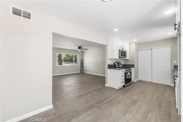 15992 Lawrence Drive, Mojave, CA 93501