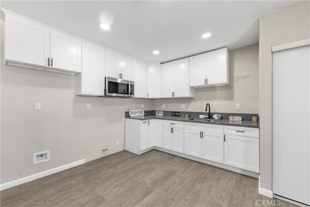 15992 Lawrence Drive, Mojave, CA 93501