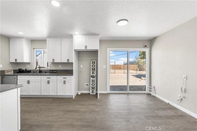 15992 Lawrence Drive, Mojave, CA 93501