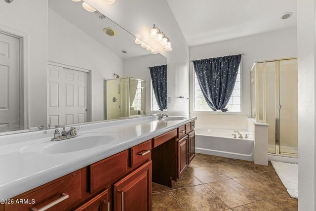 5513 W ROWEL Road, Phoenix, AZ 85083