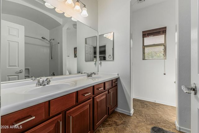 5513 W ROWEL Road, Phoenix, AZ 85083