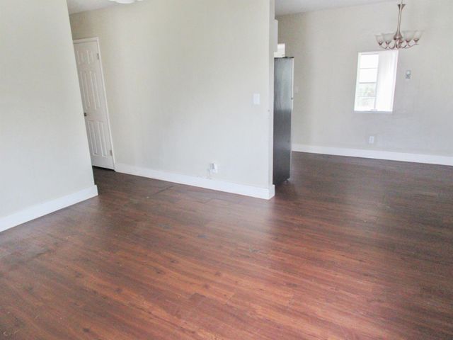 716 NE 1st Avenue, Pompano Beach, FL 33060