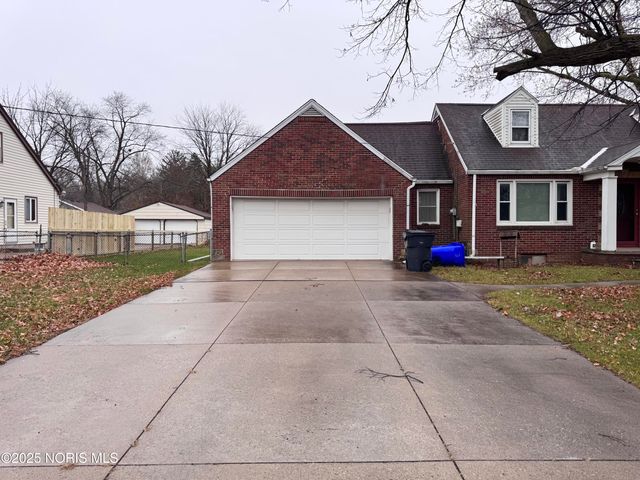 5840 Douglas Road, Toledo, OH 43613