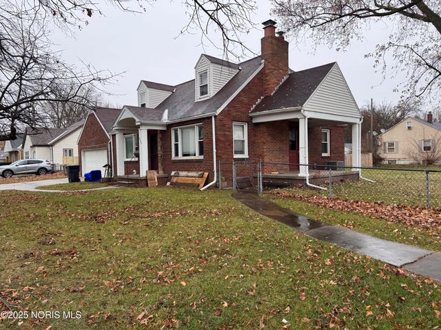 5840 Douglas Road, Toledo, OH 43613