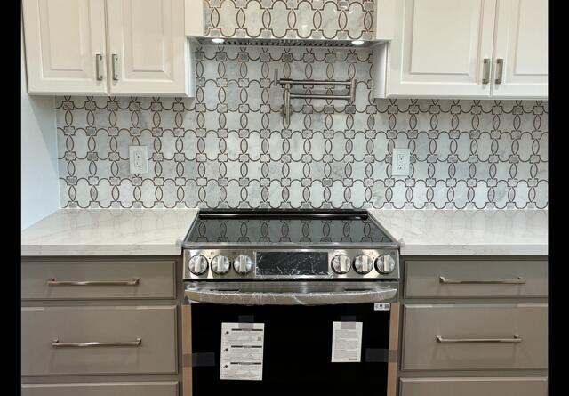 917 S Drive Terrace B, Delray Beach, FL 33445