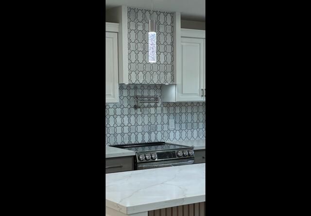 917 S Drive Terrace B, Delray Beach, FL 33445