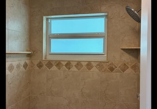 917 S Drive Terrace B, Delray Beach, FL 33445