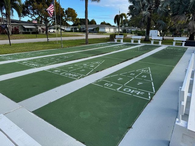 917 S Drive Terrace B, Delray Beach, FL 33445