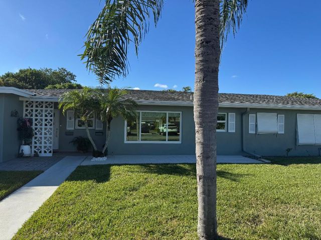 917 S Drive Terrace B, Delray Beach, FL 33445
