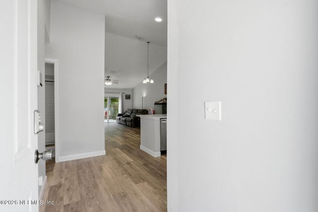 8049 VIRGO Street, Jacksonville, FL 32216