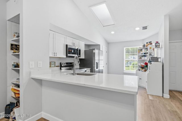 8049 VIRGO Street, Jacksonville, FL 32216