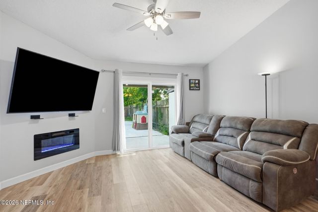 8049 VIRGO Street, Jacksonville, FL 32216