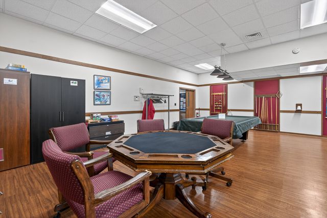 7225 Oxford Circle, Fox Lake, IL 60020