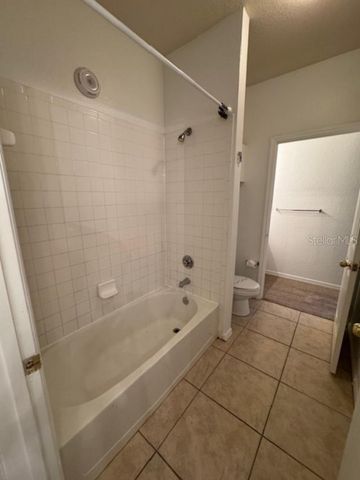 3611 CONROY 818, Orlando, FL 32839