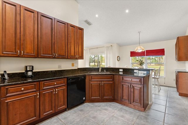 7741 LAKE ANDREA CIRCLE, Mount Dora, FL 32757