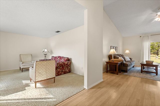 7741 LAKE ANDREA CIRCLE, Mount Dora, FL 32757