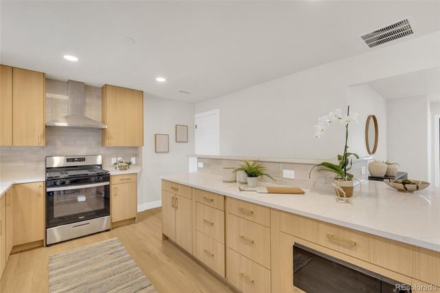 1170 S Gray Street, Denver, CO 80232