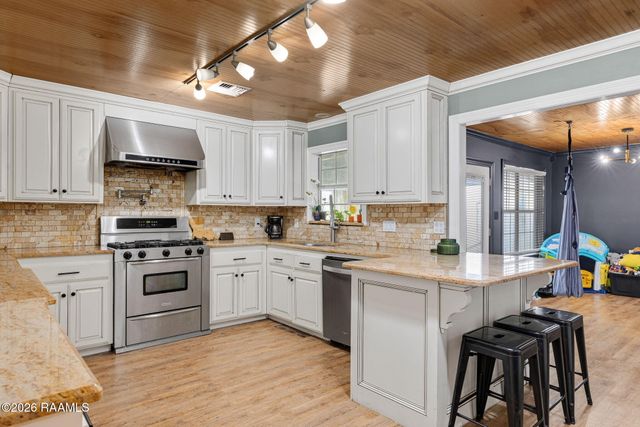 804 Saint Anne Street, Scott, LA 70583