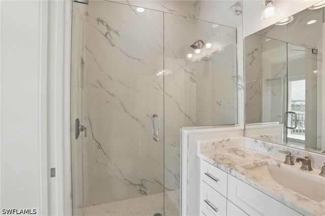 855 Lagoon ST 2, Fort Myers Beach, FL 33931