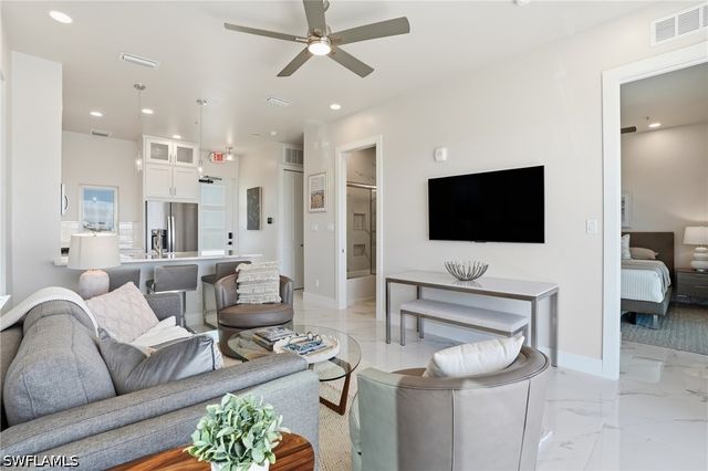 855 Lagoon ST 2, Fort Myers Beach, FL 33931