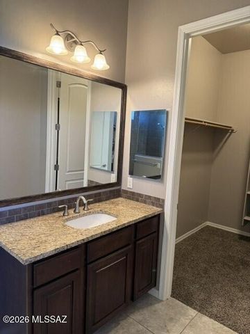 14466 E Flamingo Crescent Place, Vail, AZ 85641