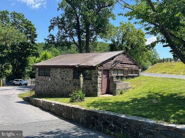68 ROCKFORD RD, Wilmington, DE 19806