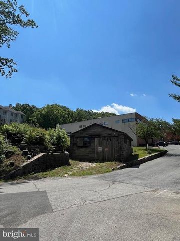 68 ROCKFORD RD, Wilmington, DE 19806