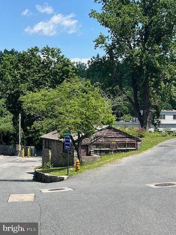 68 ROCKFORD RD, Wilmington, DE 19806