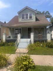 17137 Eureka Street, Detroit, MI 48212